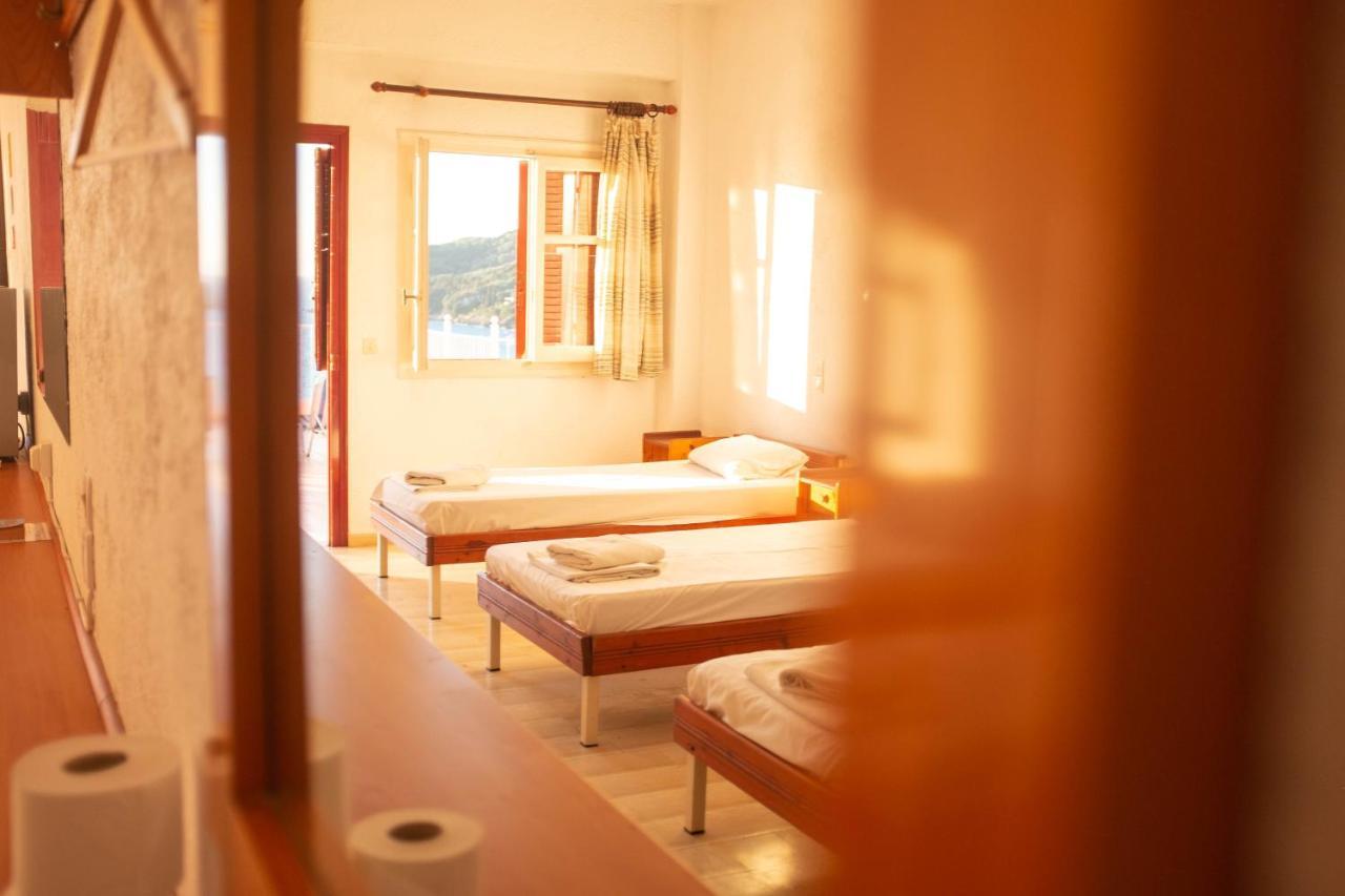 The Pink Palace Hostel Agios Gordios  Bagian luar foto