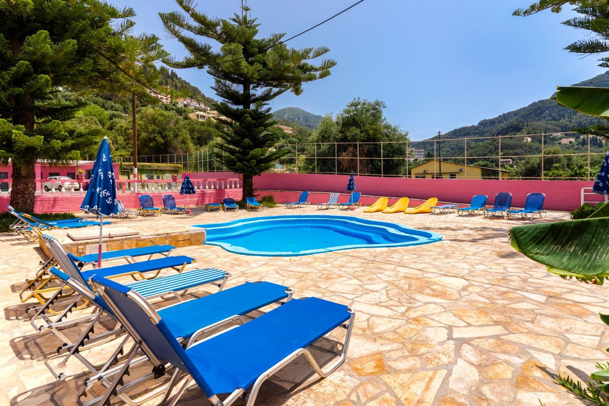 The Pink Palace Hostel Agios Gordios  Bagian luar foto