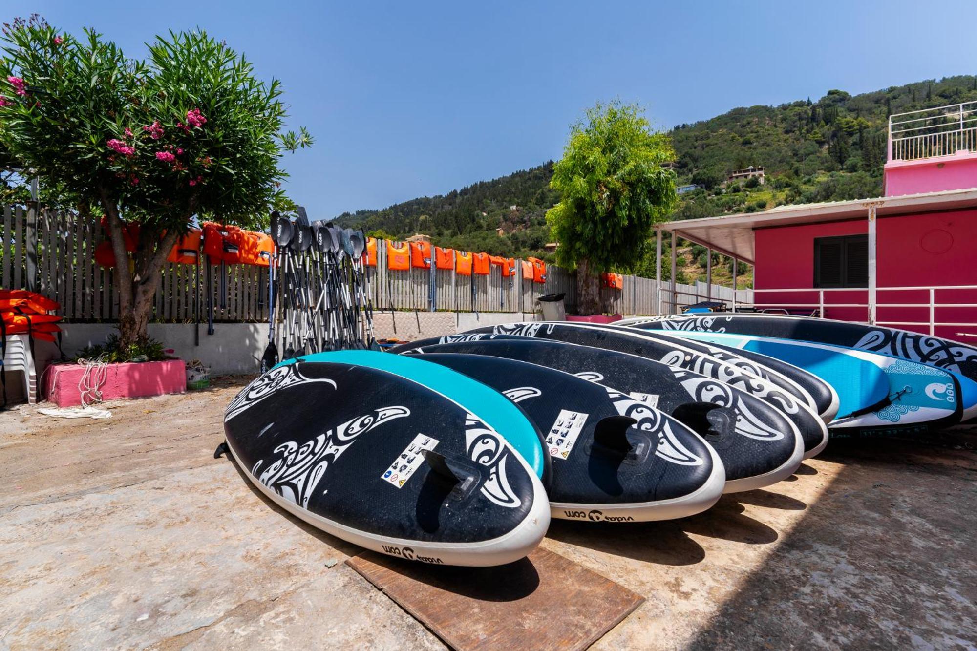 The Pink Palace Hostel Agios Gordios  Bagian luar foto